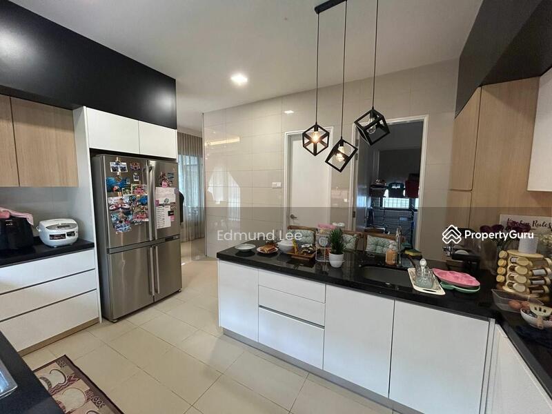 For Sale - Semi-Detached House at Bukit Jelutong