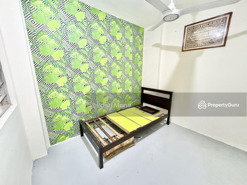 For Sale - Taman Industrial Lembah Jaya Flat