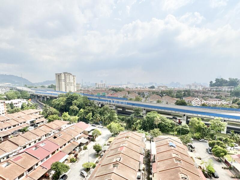 For Sale - Taman Industrial Lembah Jaya Flat
