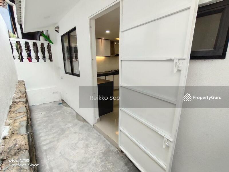 For Sale - Taman Menjalara
