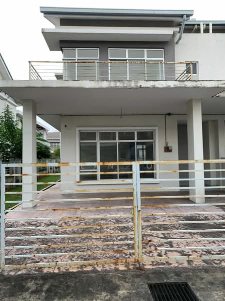Semi-Detached House for Sale in Bandar Saujana Putra (Tanjong Duabelas) - Sean Lo - PropertyGuru.com.my