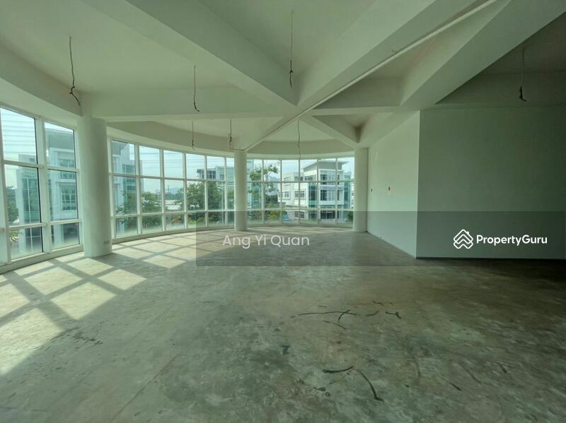 Untuk Disewa - 3sty Corner Detached Showroom, 800amp, Freehold, 17k land, 17k Build up, Kepong Business Park