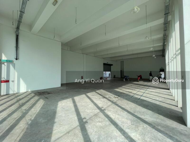 Untuk Disewa - 3sty Corner Detached Showroom, 800amp, Freehold, 17k land, 17k Build up, Kepong Business Park