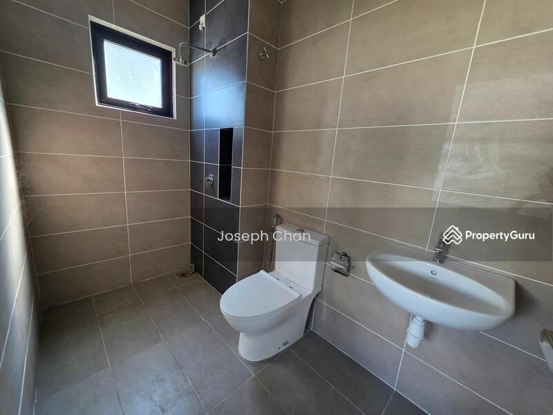 Untuk Dijual - Clover Cahaya Alam Corner Lot Section U12