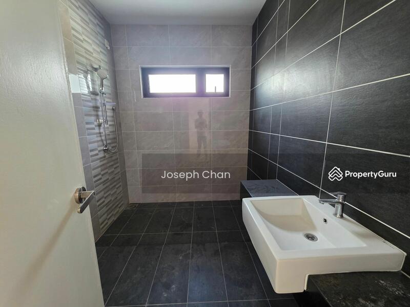 Untuk Dijual - Clover Cahaya Alam Corner Lot Section U12