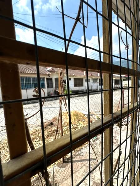 Rumah Teres 1-Tingkat untuk Dijual di Taman Kampar Perdana (Kampar) - Kelvin Foo - Exterior - PropertyGuru.com.my