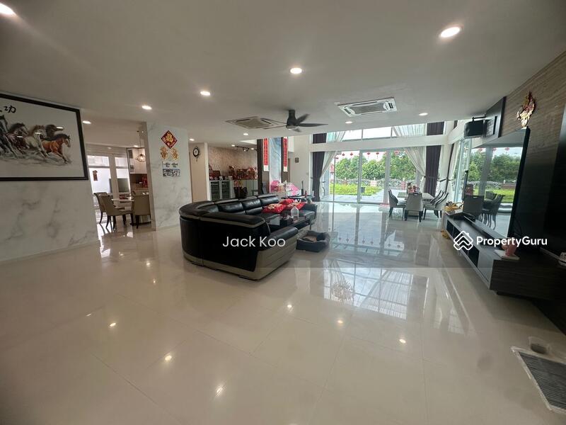 Untuk Dijual - Taman Molek (Redang Villa Semi D)