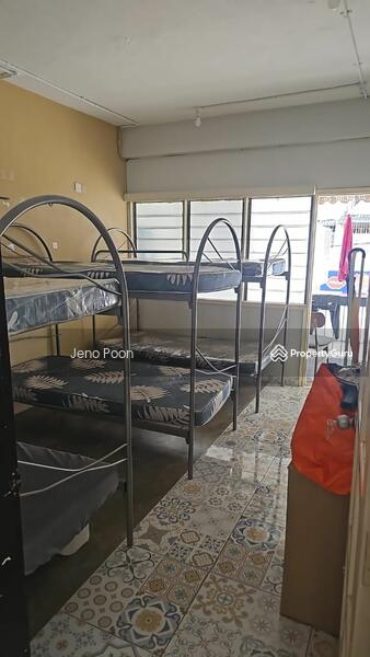 For Rent - Jalan Berangan