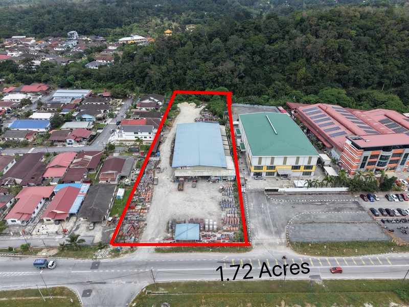 For Sale - 1,.72 Acres Mainroad Industrial Land Jalan Sungai Tekali Kampung Baru Makau , Hulu Langat