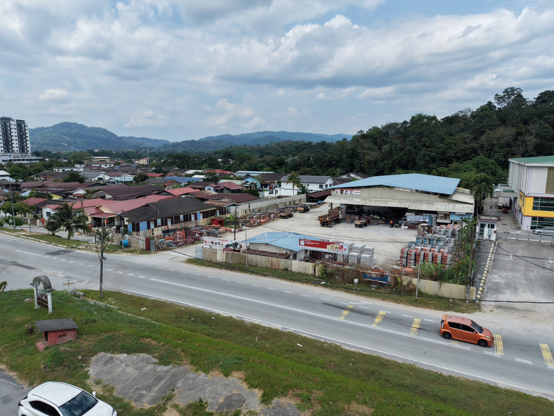 For Sale - 1,.72 Acres Mainroad Industrial Land Jalan Sungai Tekali Kampung Baru Makau , Hulu Langat