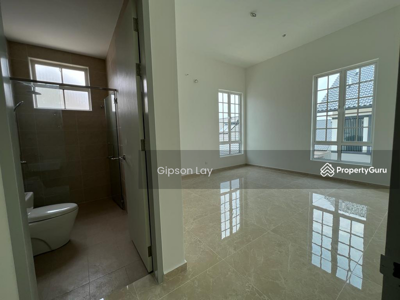 For Sale - Bungalow at Taman Parkland