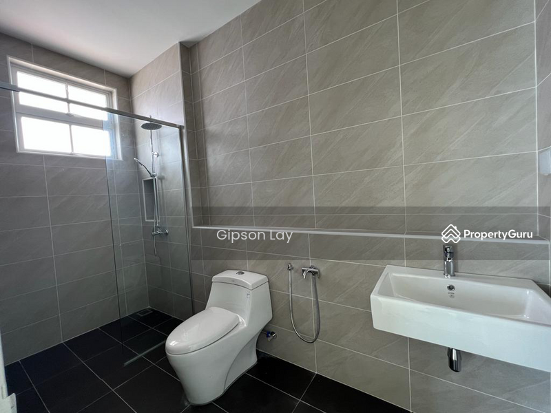 For Sale - Bungalow at Taman Parkland