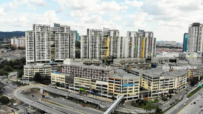 Untuk Disewa - Setiawalk Puchong, Modern showroom 2200 sqft. corner unit Fully Renovated. Facing Main Road