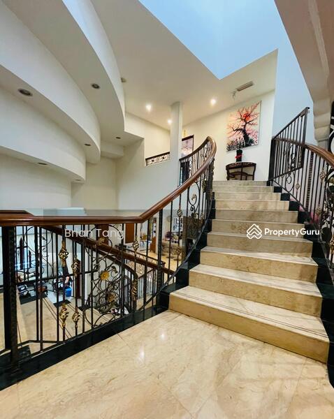 For Sale - Sierramas