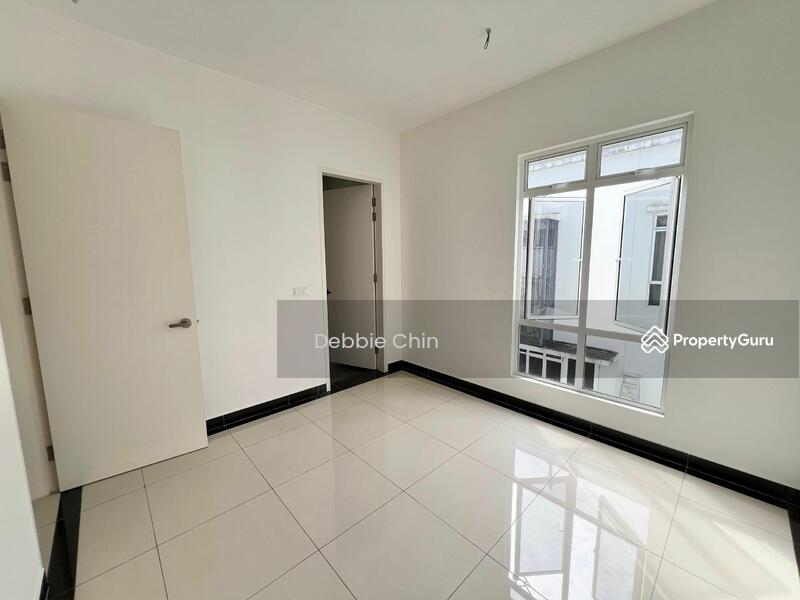 Untuk Dijual - Setia Tropika