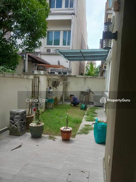 For Sale - Zero-Lot Bungalow at Kota Kemuning