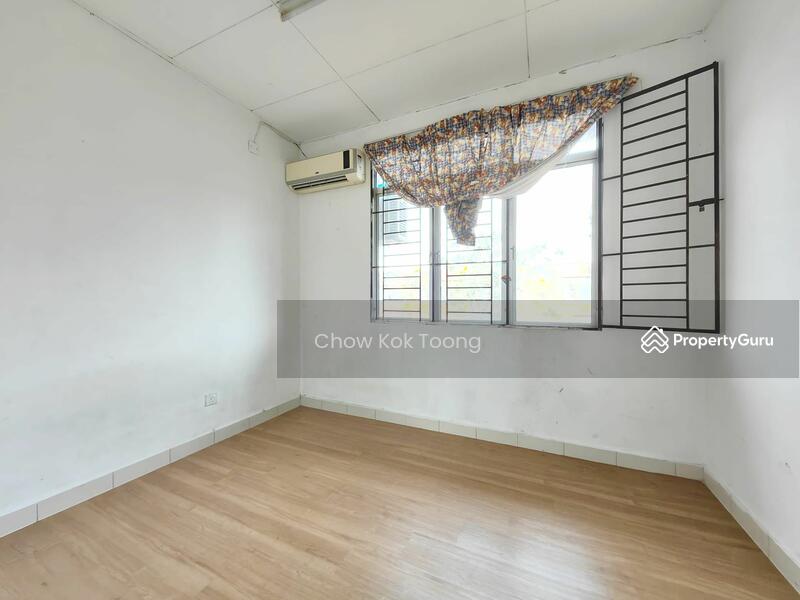 Untuk Dijual - 2.5-storey Terraced House at Taman Tasik Prima