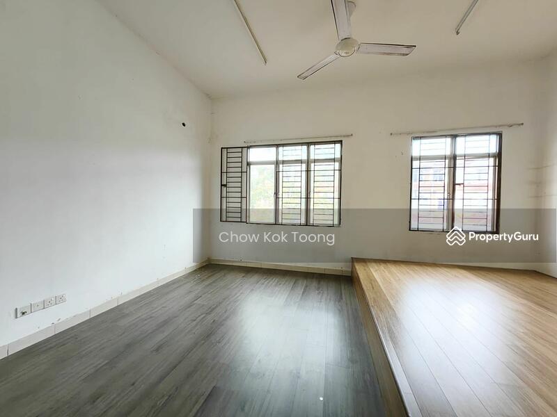 Untuk Dijual - 2.5-storey Terraced House at Taman Tasik Prima
