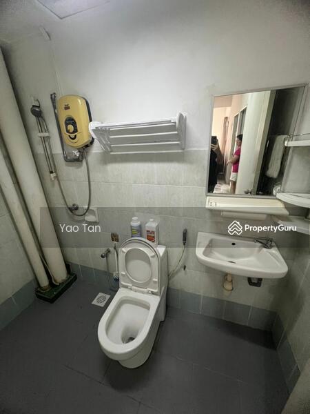Untuk Disewa - Starville