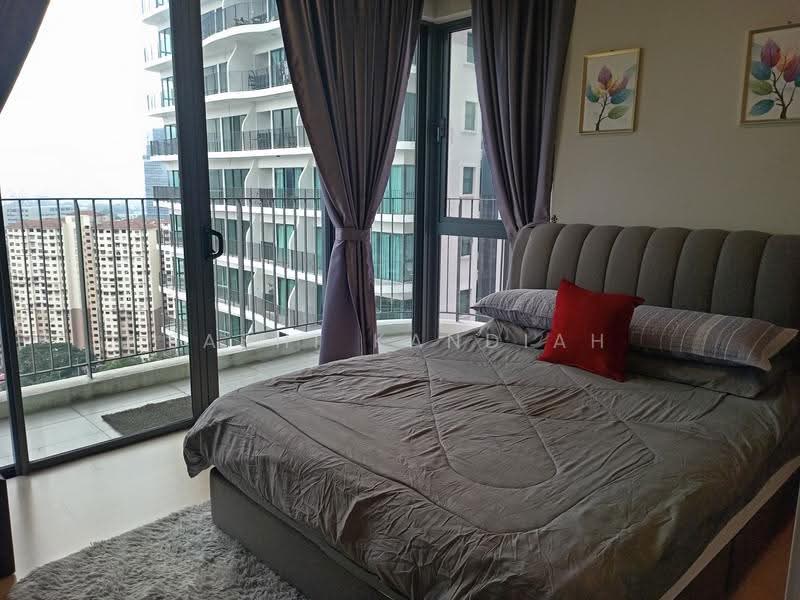 Kediaman Servis untuk Disewa di Datum Jelatek Residence - Sashi Kandiah - Bedroom - PropertyGuru.com.my