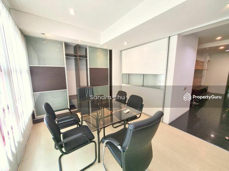 Untuk Dijual - Pelangi Square