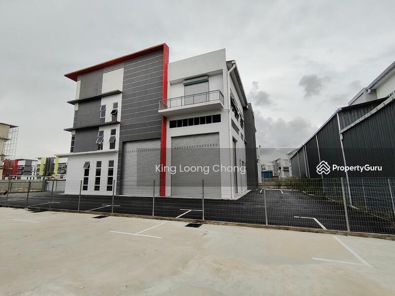 Untuk Disewa - [Corner Lot] 3 storey Semi-D Perdana Industrial Park