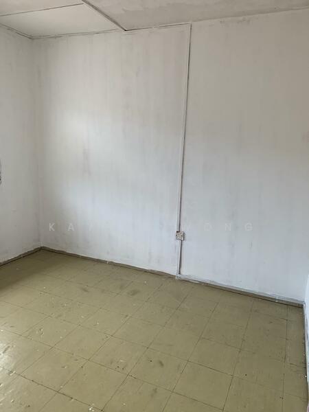 For Sale - 2.5-storey Terraced House