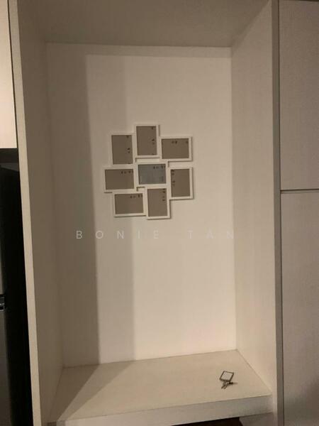 Untuk Disewa - Silk Sky