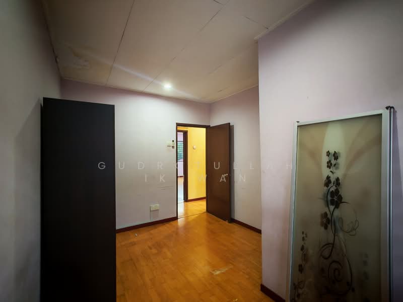 2-storey Terraced House for Sale in Saujana Impian (Kajang) - Gudrotullah Ikhwan - PropertyGuru.com.my