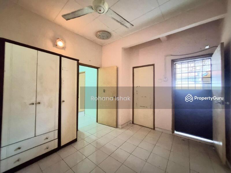 For Sale - Bandar Puncak Alam