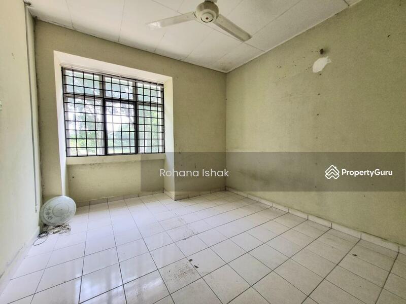For Sale - Bandar Puncak Alam