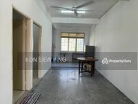 For Rent - Single Storey Semi Detached For Rent! Located at Serian Town Jalan Kampung Cina 3, Serian