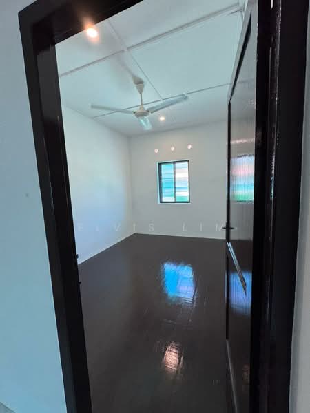 Shop for Rent in Taman Lumba Kuda (Ayer Itam) - Elvis Lim - Interior - PropertyGuru.com.my