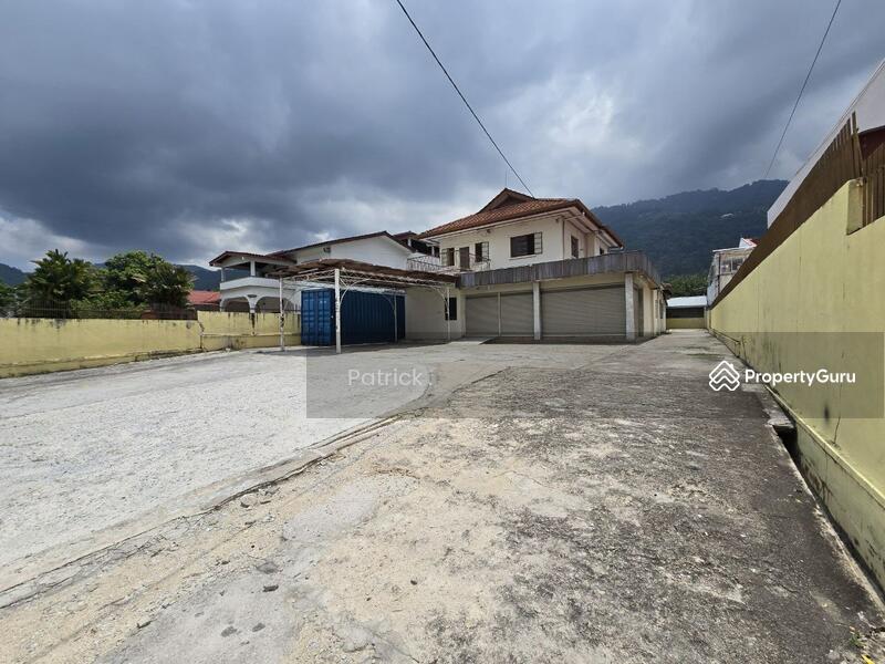 For Rent - 2 sty Bungalow / Warehouse Air Itam | Main Road | Big Compound 13000sf