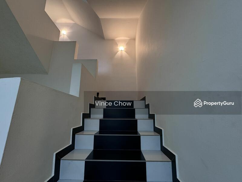 Untuk Dijual - Ipoh Pengkalan, Station 18 Semi D