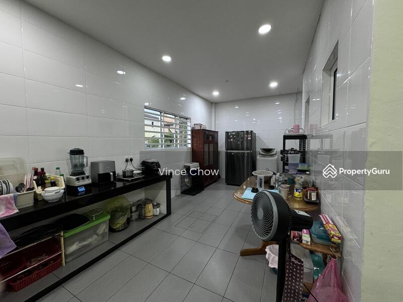 Untuk Dijual - Ipoh Pengkalan, Station 18 Semi D