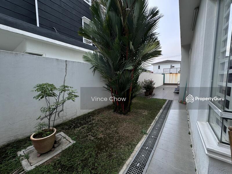 Untuk Dijual - Ipoh Pengkalan, Station 18 Semi D
