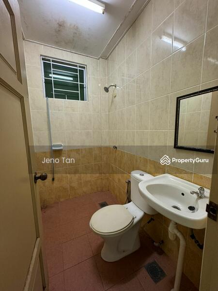 For Rent - Campus Edge