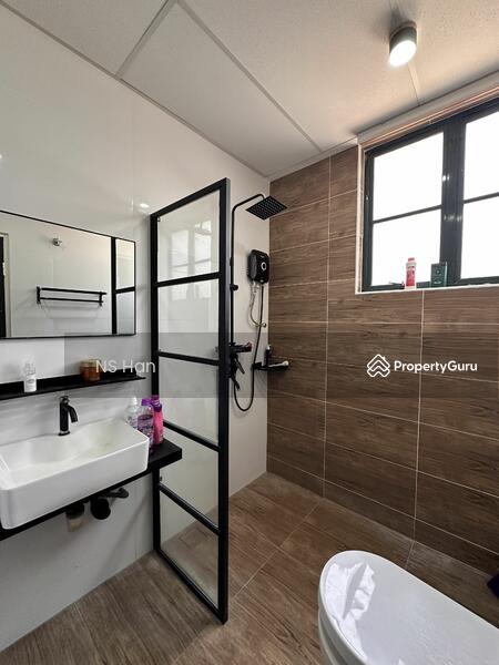 Untuk Disewa - Costa Mahkota