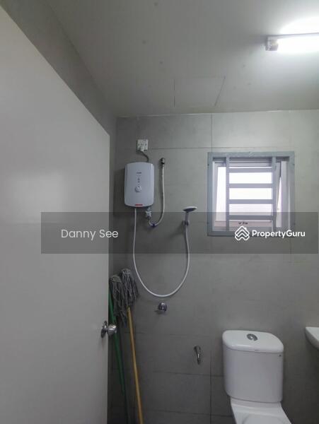 For Rent - Indahpura Kulai Kensington 2 Double Storey Terrace House Partly Furnished