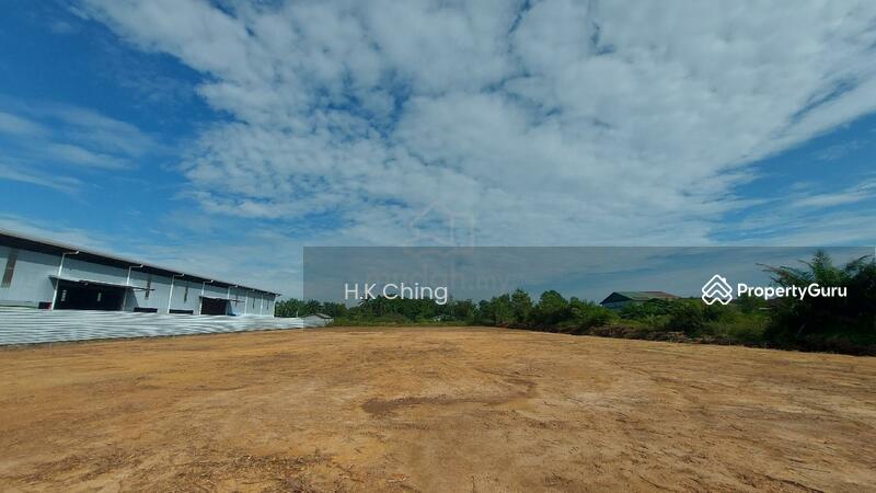 Untuk Dijual - Main Road Facing 1.5acre Corner Industrial Land Ijok Town