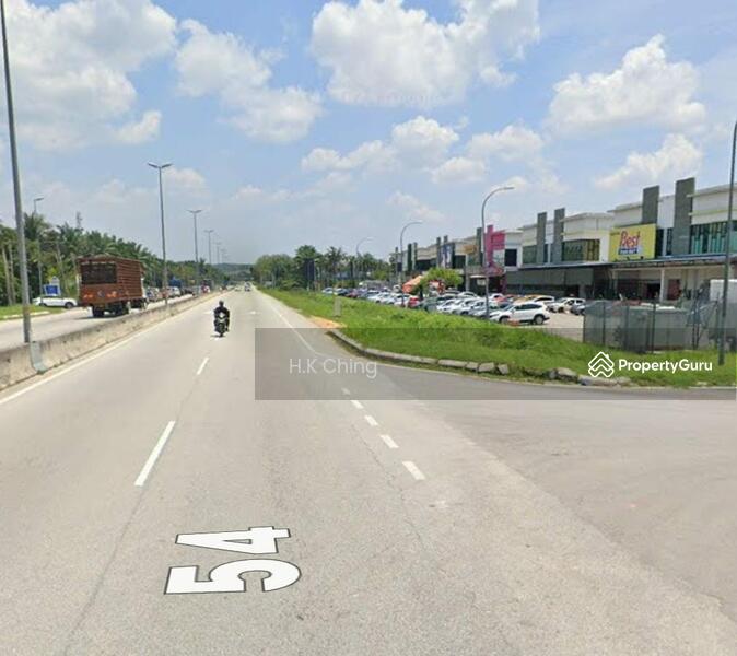 Untuk Dijual - Main Road Facing 1.5acre Corner Industrial Land Ijok Town