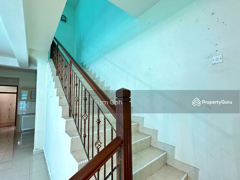 For Rent - The Peak