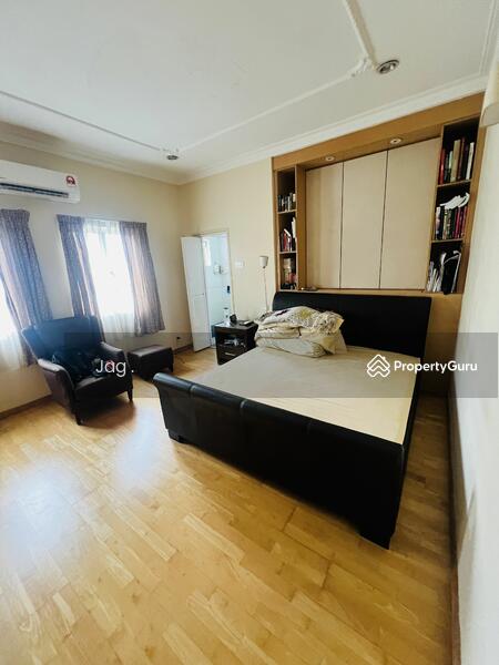 For Sale - Impian Court