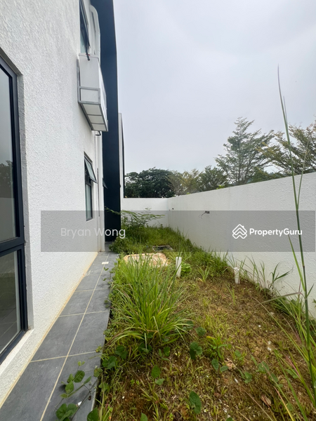 Untuk Dijual - Semi-Detached House at Taman TTDI Grove