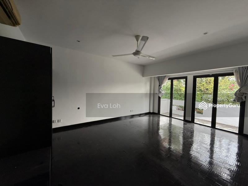For Rent - Semi-Detached House at Bukit Damansara