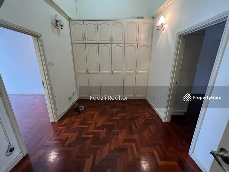 Untuk Dijual - Desa Sri Hartamas