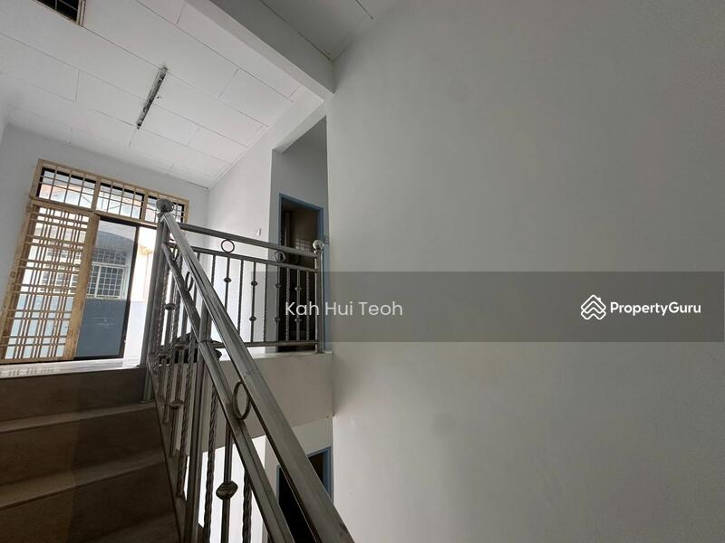 For Sale - Semi-Detached House at Taman Keranji 3
