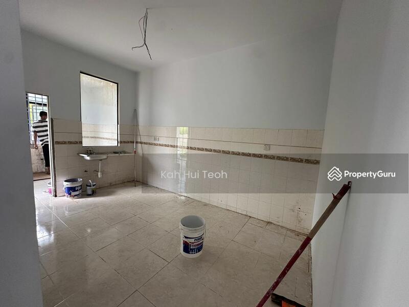 For Sale - Semi-Detached House at Taman Keranji 3