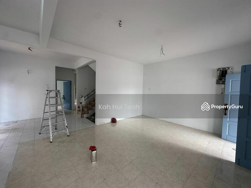 For Sale - Semi-Detached House at Taman Keranji 3